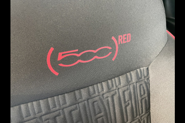 Fiat 500 RED 42 kWh Airco - Achteruitrijcamera - Apple carplay - Cruise control - Parkeersensor achter - Navigatiesysteem full map - Bluetooth - Centrale vergrendeling - Elektrische ramen voor - Keyless start -  Stuur multifunctioneel