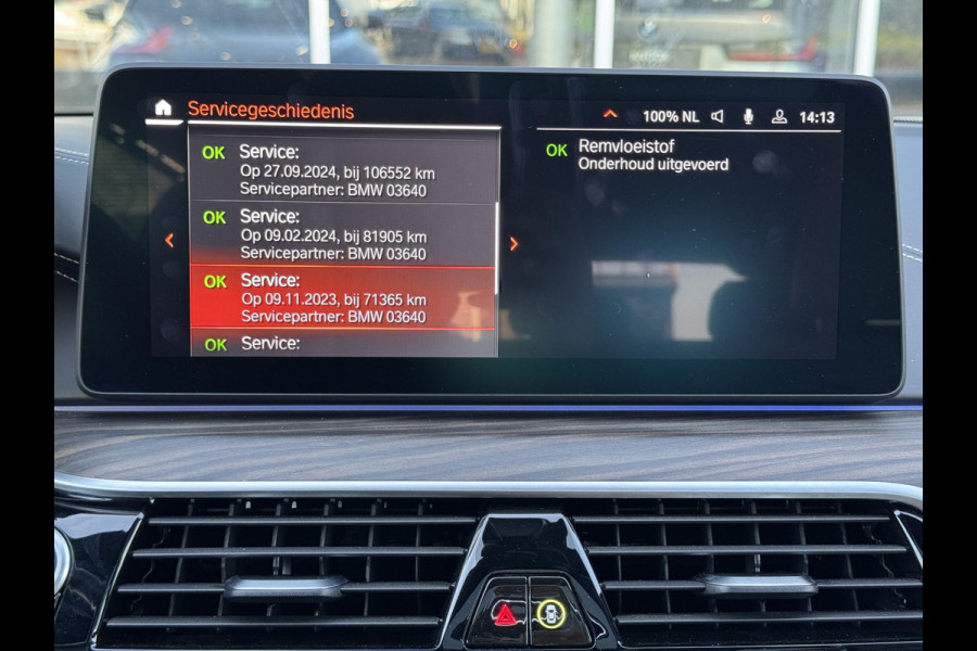 BMW 5 Serie Touring 530i xDrive High Executive M Sport Pakket Automaat / Live Cockpit Professional / Panoramadak / Trekhaak / Integrale Actieve Besturing / Stoelventilatie / Driving Assistant Professional / Laserlight / Bowers & Wilkins / M Sportremsysteem / Soft Close