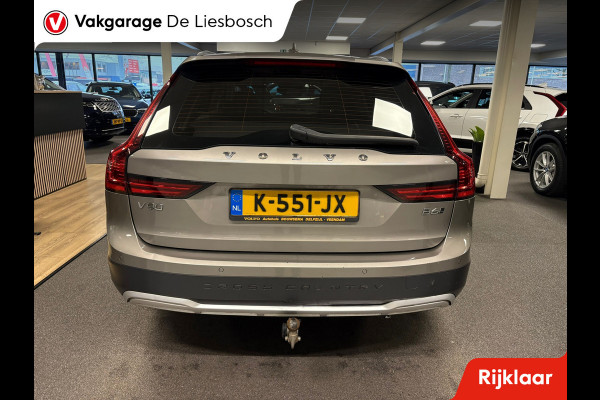 Volvo V90 Cross Country 2.0 B6 AWD Pro / Leder / Panoramadak / head-up / stoel en stuur verwarming / trekhaak