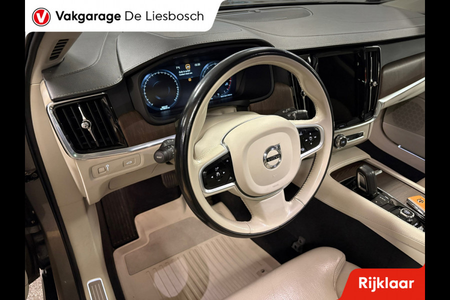 Volvo V90 Cross Country 2.0 B6 AWD Pro / Leder / Panoramadak / head-up / stoel en stuur verwarming / trekhaak