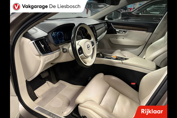 Volvo V90 Cross Country 2.0 B6 AWD Pro / Leder / Panoramadak / head-up / stoel en stuur verwarming / trekhaak