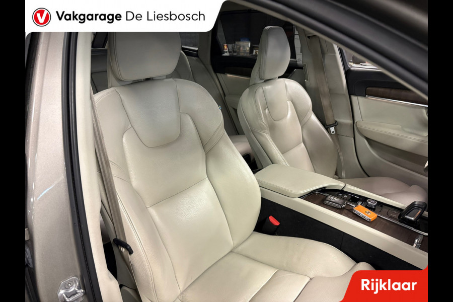 Volvo V90 Cross Country 2.0 B6 AWD Pro / Leder / Panoramadak / head-up / stoel en stuur verwarming / trekhaak