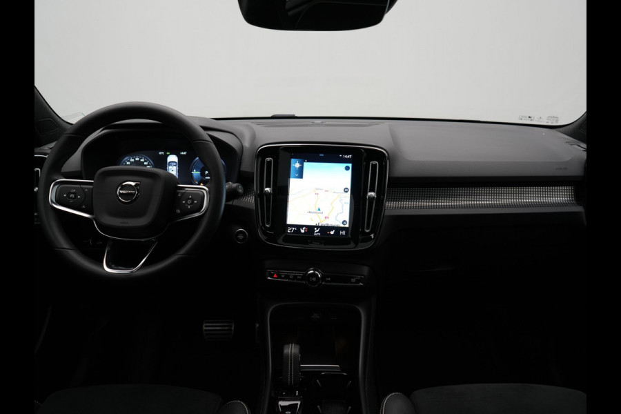 Volvo XC40 T5 Recharge R-Design Plug In Hybrid 263pk Dealer O.H PHEV | Panodak | 360 Camera | Adaptive Cruise | Harman & Kardon | Alcantara Sportstoelen Memory & Verwarmd | Keyless | Pilot Assist | Apple Carplay | Navigatie | Virtual | DAB |