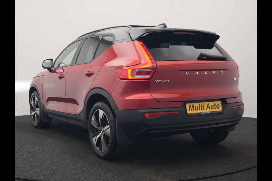 Volvo XC40 T5 Recharge R-Design Plug In Hybrid 263pk Dealer O.H PHEV | Panodak | 360 Camera | Adaptive Cruise | Harman & Kardon | Alcantara Sportstoelen Memory & Verwarmd | Keyless | Pilot Assist | Apple Carplay | Navigatie | Virtual | DAB |