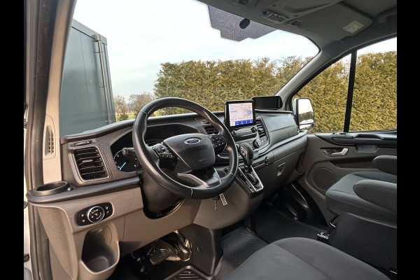 Ford Transit Custom 300 2.0 TDCI 130 PK AUTOMAAT / L1H1 / STOELVERW / 1e EIG. / ACHTERKLEP / AIRCO / CRUISE / NAVI / CAMERA / CARPLAY