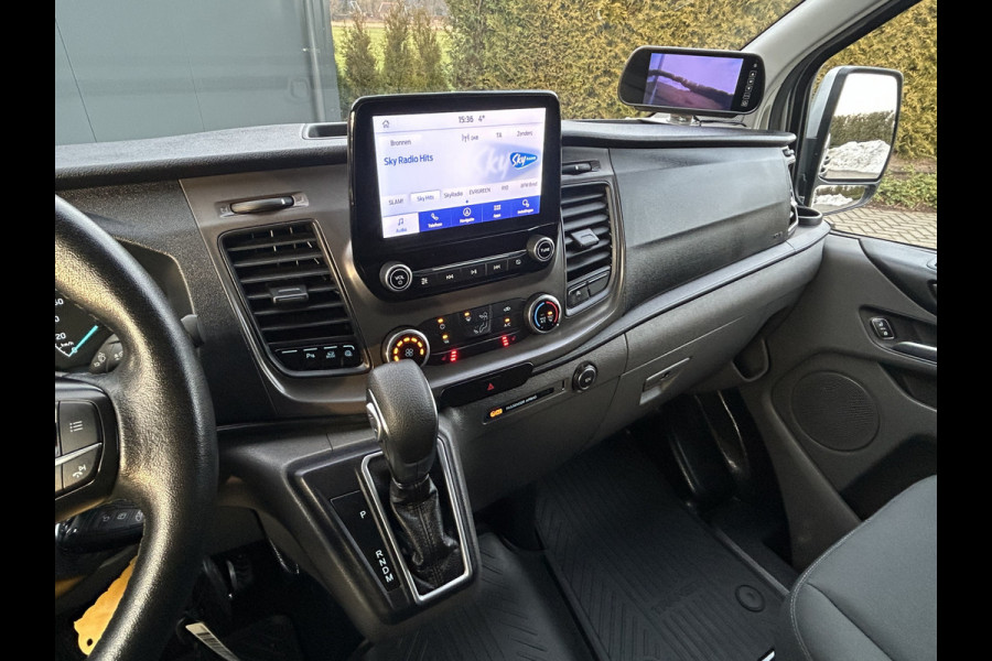 Ford Transit Custom 300 2.0 TDCI 130 PK AUTOMAAT / L1H1 / STOELVERW / 1e EIG. / ACHTERKLEP / AIRCO / CRUISE / NAVI / CAMERA / CARPLAY