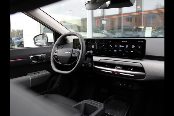 Kia EV4 Plus Advanced 58.3 kWh | OP VOORRAAD | Schuifkanteldak | Navigatie | Stoel en stuurverwarming |
