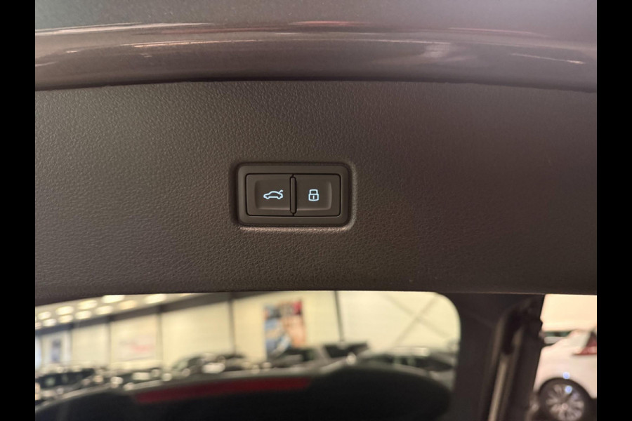 Audi Q5 Sportback 55 TFSI e SQ5 22'' 367PK BLACK-LINE B&O/LUCHTVERING/V-COCKPIT/DAB/CARPLAY/SFEERVERL///