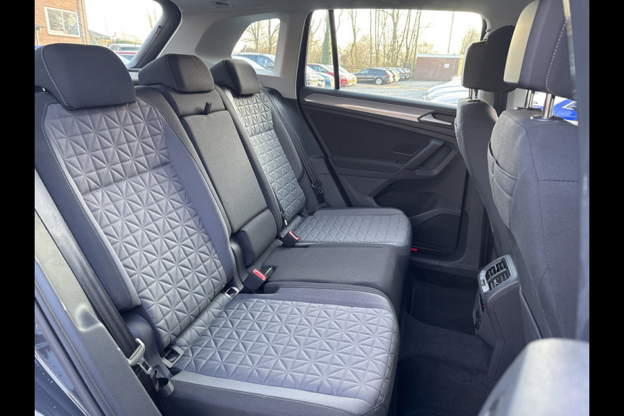 Volkswagen Tiguan E-HYBRID 245PK DSG LIFE VIRTUAL/NAVI/CAMERA****