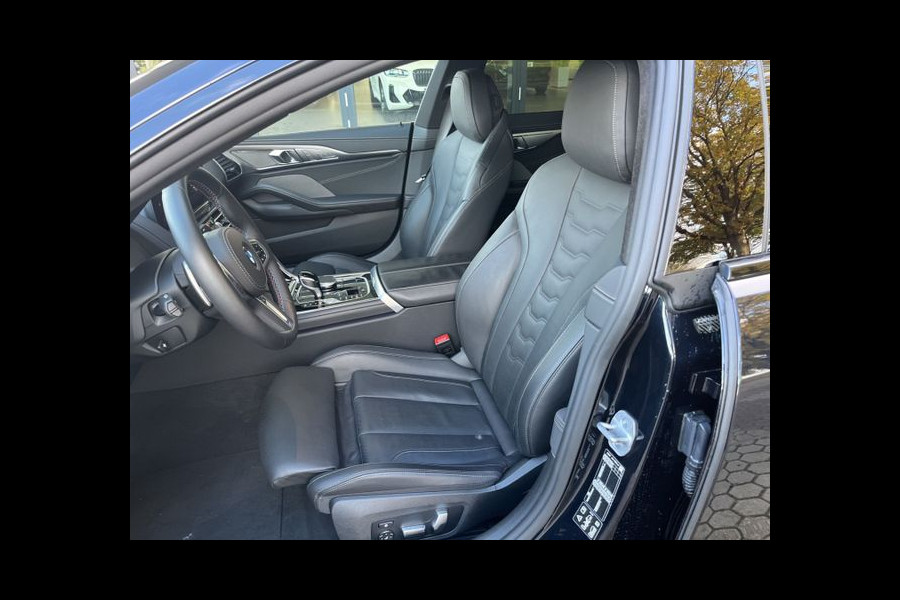BMW 8 Serie Gran Coupé M850i xDrive ** LASER, NAVI+, INDIVID. LEDER, HuD, ACTIVE STUUR ** 1e EIG - UNFALFREI - 5 jaar GARANTIE ** ** INFORMEER OOK NAAR ONZE AANTREKKELIJKE FINANCIAL-LEASE TARIEVEN **