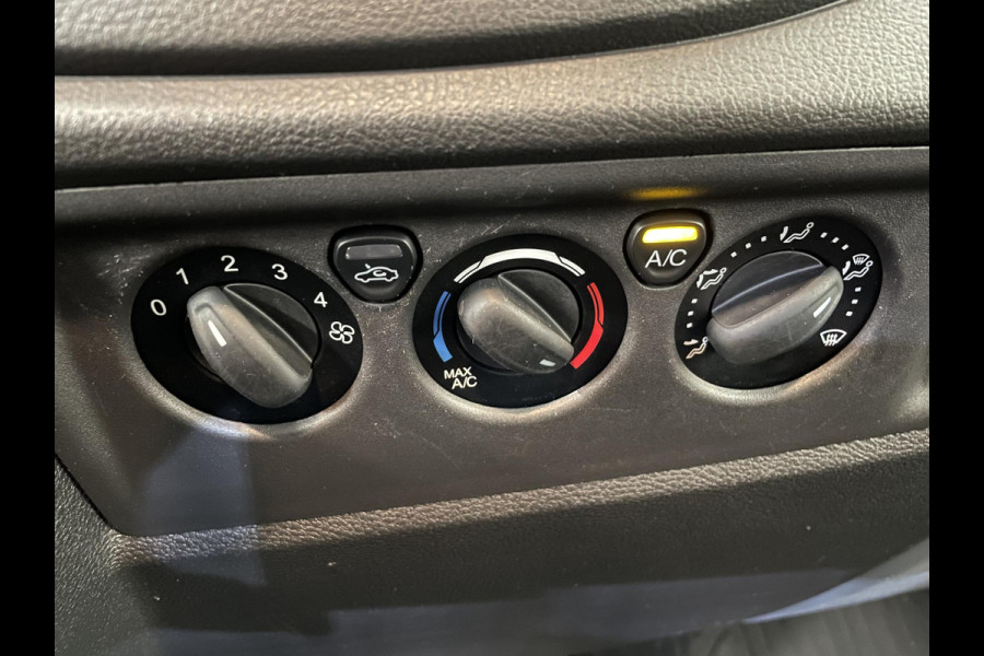 Ford Transit 350 2.0 TDCI 130pk L2H2 Trend Imperiaal + ladder Navigatie Camera Parkeersensoren Cruise Control Stoelverwarming Airco  Ingebouwde kasten Houten laadvloer