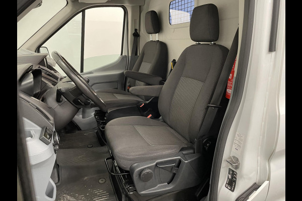Ford Transit 350 2.0 TDCI 130pk L2H2 Trend Imperiaal + ladder Navigatie Camera Parkeersensoren Cruise Control Stoelverwarming Airco  Ingebouwde kasten Houten laadvloer