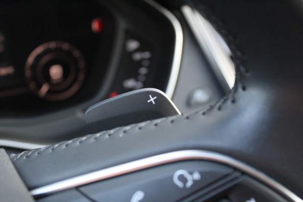 Audi Q5 50 TFSI e quattro S edition | Dealer Onderhouden | Bang & Olufsen | Trekhaak | 360 Camera | Leder