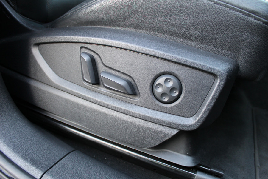 Audi Q5 50 TFSI e quattro S edition | Dealer Onderhouden | Bang & Olufsen | Trekhaak | 360 Camera | Leder