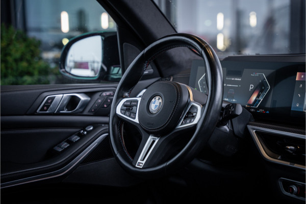 BMW X7 M60i xDrive - Panorama | Kuipstoelen | H&K | Exclusive Pakket | Elek Trekhaak