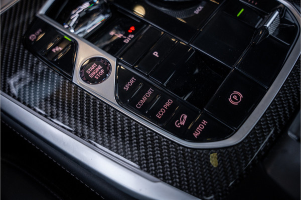 BMW X7 M60i xDrive - Panorama | Kuipstoelen | H&K | Exclusive Pakket | Elek Trekhaak