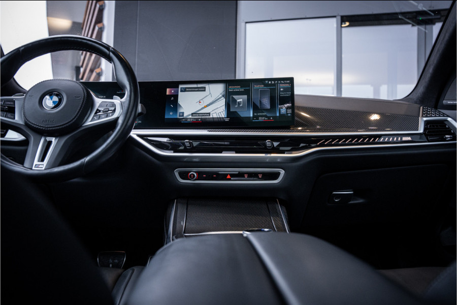 BMW X7 M60i xDrive - Panorama | Kuipstoelen | H&K | Exclusive Pakket | Elek Trekhaak