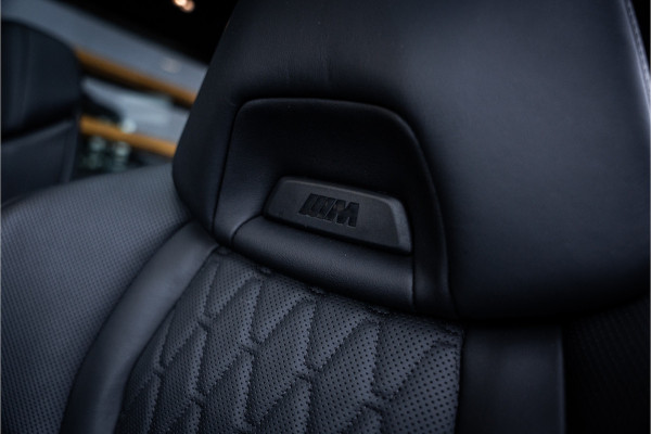 BMW X7 M60i xDrive - Panorama | Kuipstoelen | H&K | Exclusive Pakket | Elek Trekhaak