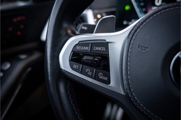 BMW X7 M60i xDrive - Panorama | Kuipstoelen | H&K | Exclusive Pakket | Elek Trekhaak