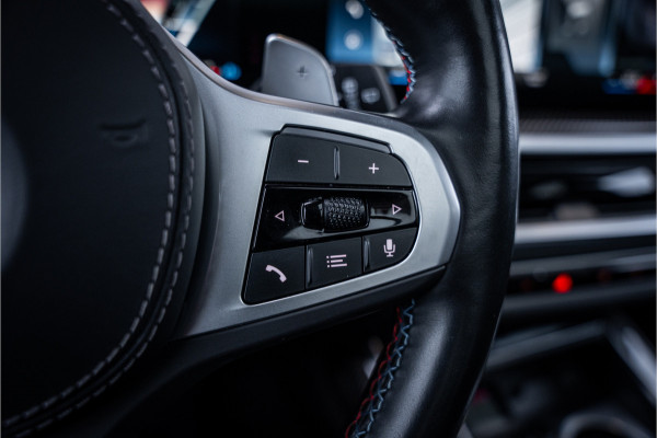 BMW X7 M60i xDrive - Panorama | Kuipstoelen | H&K | Exclusive Pakket | Elek Trekhaak