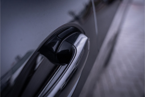 BMW X7 M60i xDrive - Panorama | Kuipstoelen | H&K | Exclusive Pakket | Elek Trekhaak