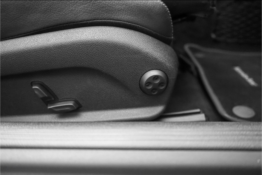 Mercedes-Benz E-Klasse Cabrio 200 Business AMG Line Aircap HUD Camera ACC Leder 20"