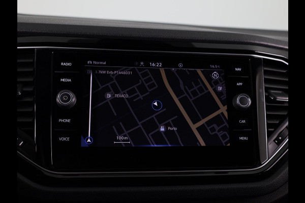 Volkswagen T-Roc 1.5 TSI Sport 150 PK | Automaat (DSG) | Black style | Camera | Digitaal dashboard | 18 Inch