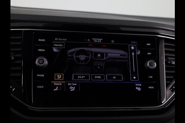 Volkswagen T-Roc 1.5 TSI Sport 150 PK | Automaat (DSG) | Black style | Camera | Digitaal dashboard | 18 Inch