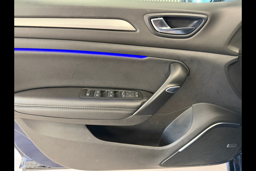 Renault Mégane Estate 1.2 TCe Bose 1E EIGENAAR PARKEERSENSOREN ACHTER CRUISE CONTROL BLUETOOTH AIRCO NAVI