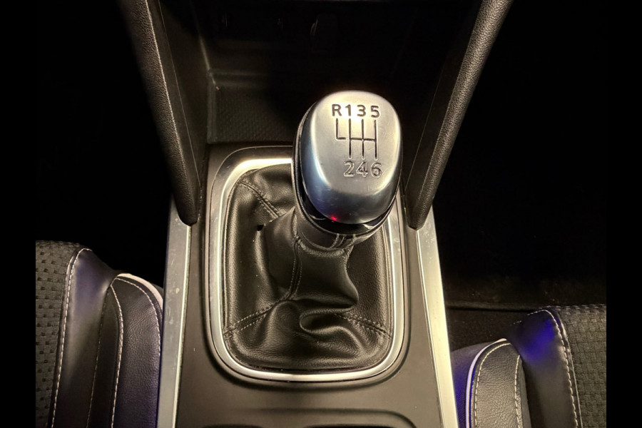 Renault Mégane Estate 1.2 TCe Bose 1E EIGENAAR PARKEERSENSOREN ACHTER CRUISE CONTROL BLUETOOTH AIRCO NAVI