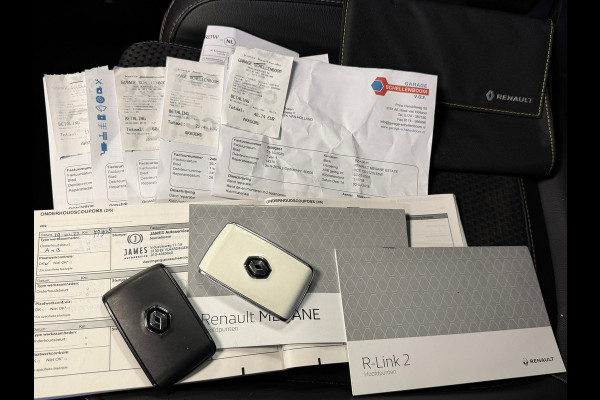 Renault Mégane Estate 1.2 TCe Bose 1E EIGENAAR PARKEERSENSOREN ACHTER CRUISE CONTROL BLUETOOTH AIRCO NAVI