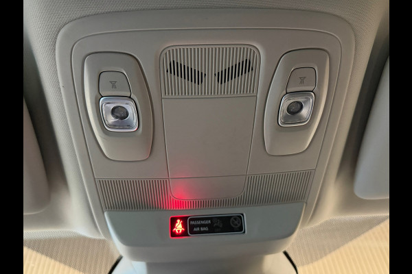 Renault Mégane Estate 1.2 TCe Bose 1E EIGENAAR PARKEERSENSOREN ACHTER CRUISE CONTROL BLUETOOTH AIRCO NAVI