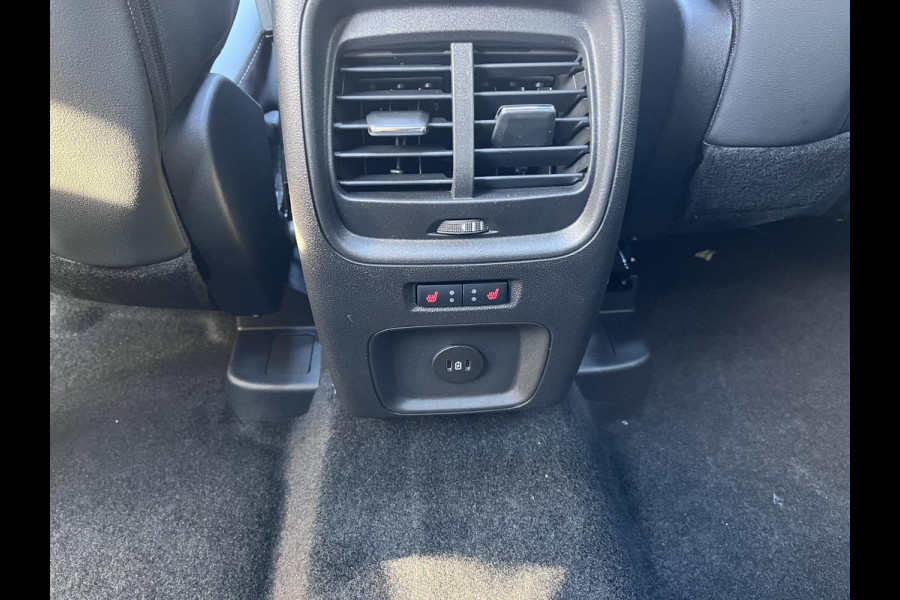 Ford Kuga 2.5 PHEV Sound Edition 243pk | Ford Voorraad | Panorama Dak | 20 inch Lichtmetaal | Winterpack | Matrix LED | Driver Assistance Pack