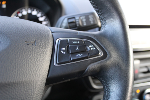 Ford EcoSport 1.0 EcoBoost 125PK Titanium | Origin NL | B&O | BLIS | Winterpack | Navigatie | Camera