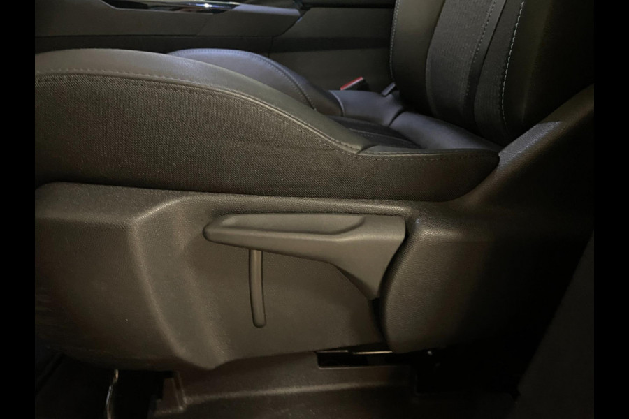 Peugeot 5008 1.2 PureTech Blue Lease Allure AUTOMAAT AIRCO NAVI CRUISE ELEK RAMEN CENT VERG VELGEN PRIVACYGLAS NIEUWSTAAT