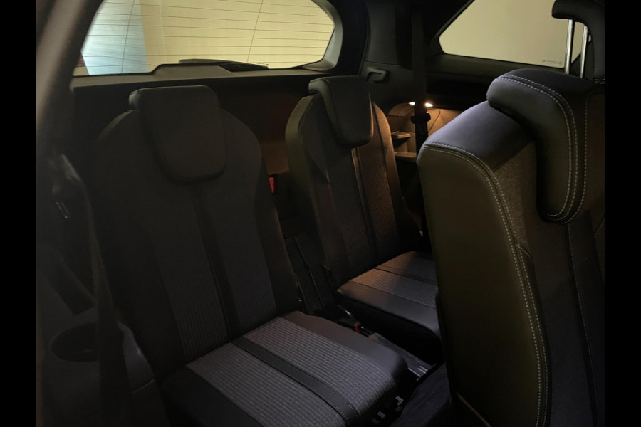 Peugeot 5008 1.2 PureTech Blue Lease Allure AUTOMAAT AIRCO NAVI CRUISE ELEK RAMEN CENT VERG VELGEN PRIVACYGLAS NIEUWSTAAT