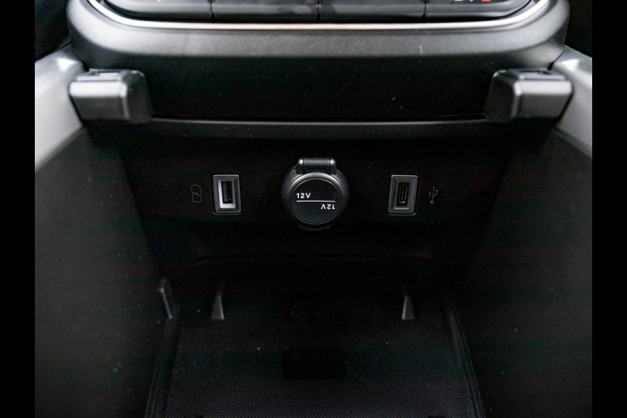 Jeep Avenger Summit 54 kWh | Infotainment&Convenience Pack & Warmtepomp | Winter Pack | Storm Grey