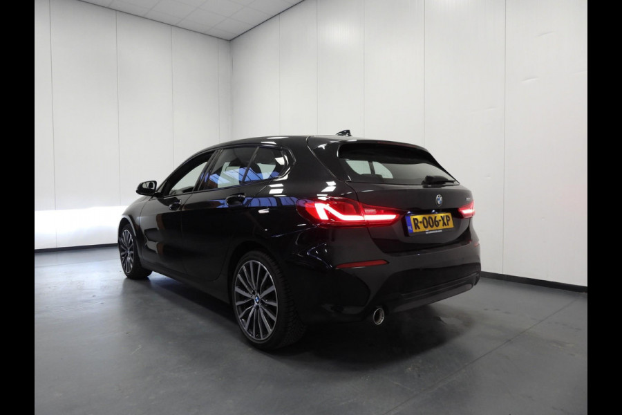 BMW 1-serie 118i Aut. Intro Sport Line VOL LEER/NAVI/CAMERA/LED/18"LMV!