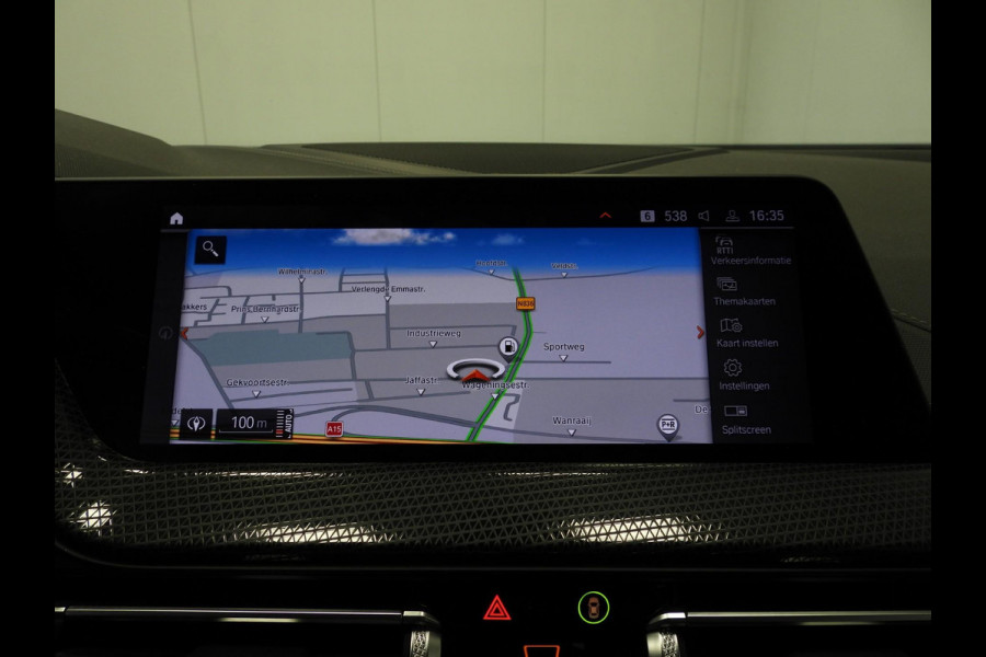 BMW 1-serie 118i Aut. Intro Sport Line VOL LEER/NAVI/CAMERA/LED/18"LMV!