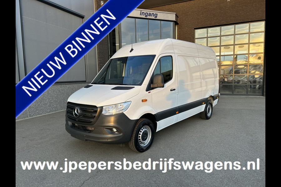 Mercedes-Benz Sprinter 317 CDI L2 H2 Automaat / 360 Camera / MBUX / Navigatie / Cruise control / Airco / 270 Graden achterdeuren