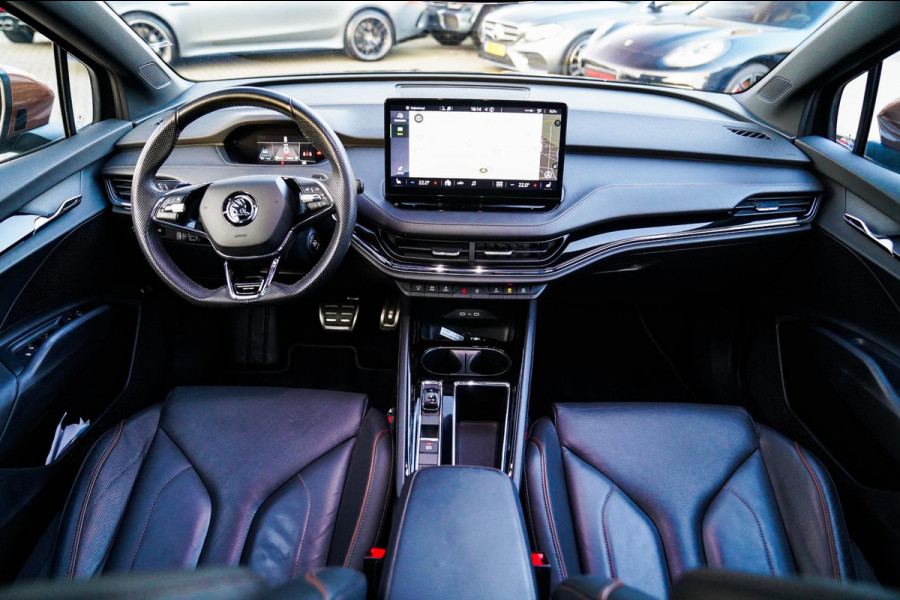 Škoda ENYAQ iV 80 Founders Edition Black SOH91% | Massage | Stuurwielverwarming | 360 Camera | Achterbank Verwarming