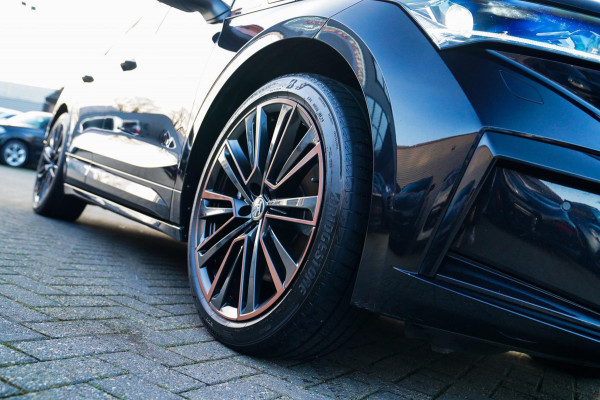 Škoda ENYAQ iV 80 Founders Edition Black SOH91% | Massage | Stuurwielverwarming | 360 Camera | Achterbank Verwarming