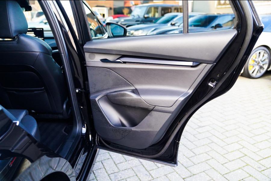 Škoda ENYAQ iV 80 Founders Edition Black SOH91% | Massage | Stuurwielverwarming | 360 Camera | Achterbank Verwarming