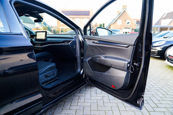 Škoda ENYAQ iV 80 Founders Edition Black SOH91% | Massage | Stuurwielverwarming | 360 Camera | Achterbank Verwarming