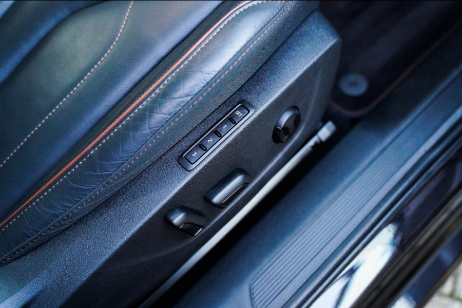 Škoda ENYAQ iV 80 Founders Edition Black SOH91% | Massage | Stuurwielverwarming | 360 Camera | Achterbank Verwarming