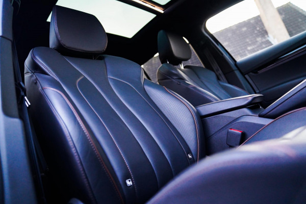 Škoda ENYAQ iV 80 Founders Edition Black SOH91% | Massage | Stuurwielverwarming | 360 Camera | Achterbank Verwarming