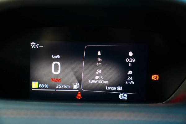 Škoda ENYAQ iV 80 Founders Edition Black SOH91% | Massage | Stuurwielverwarming | 360 Camera | Achterbank Verwarming