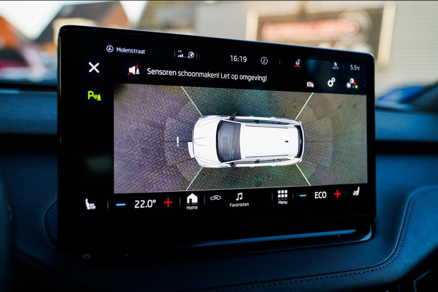 Škoda ENYAQ iV 80 Founders Edition Black SOH91% | Massage | Stuurwielverwarming | 360 Camera | Achterbank Verwarming