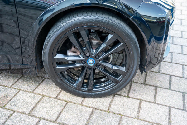 BMW i3 S Dark Shadow Edition 42 kWh|Prijs rijklaar incl 12 mnd garantie|Navi Camera Stoelverwarming
