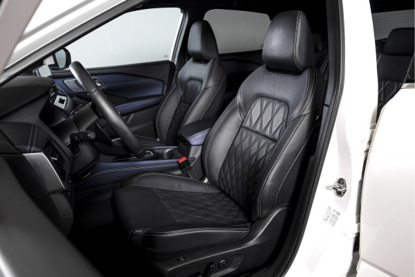 Nissan QASHQAI 1.3 MHEV Xtronic Tekna Plus - Automaat | Pano | Bose | Trekhaak | Dig. Cockpit | Adapt. Cruise | Winterpakket | Memory | 360 Camera | NAV + App. Connect | ECC | LM 20" |